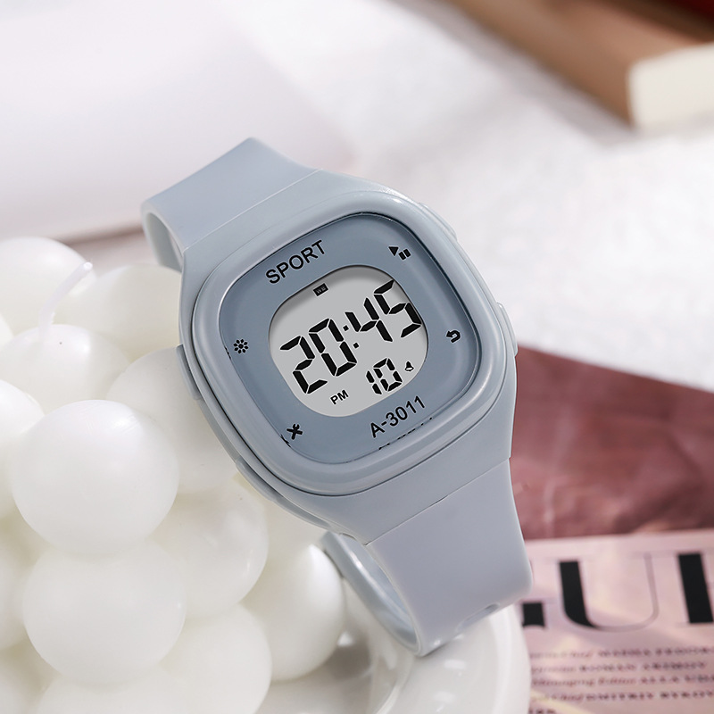 電子時計、学生中学生向けモリドーパミンエクササイズ電子時計 - Tide Watch Surf のレビューと価格